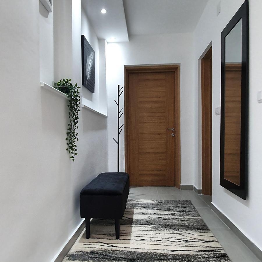 Afrodita Apartment Vrdnik Ngoại thất bức ảnh